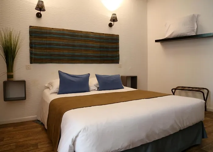 Hotel 3 Etoiles Nn "Lou Cigaloun"