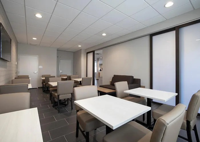 Microtel Inn & Suites By Wyndham Loveland