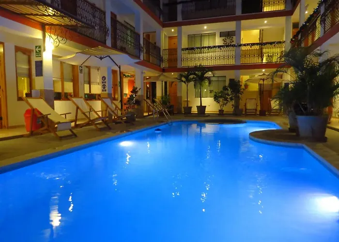 Hotel Las Flores