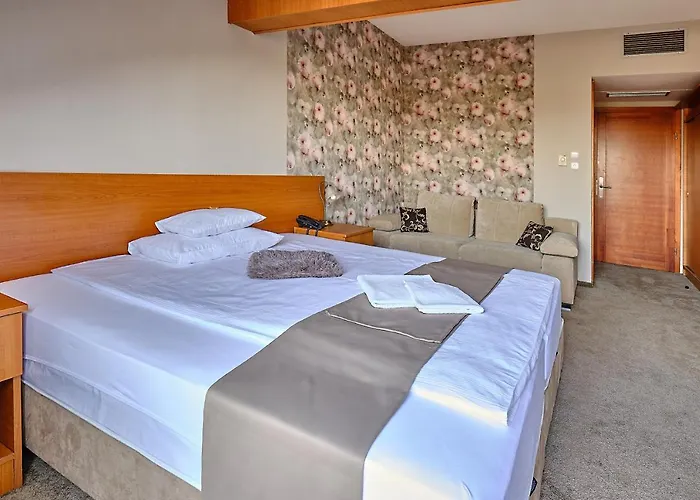 Lugas Hotel