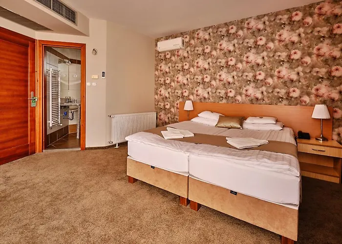 Lugas Hotel