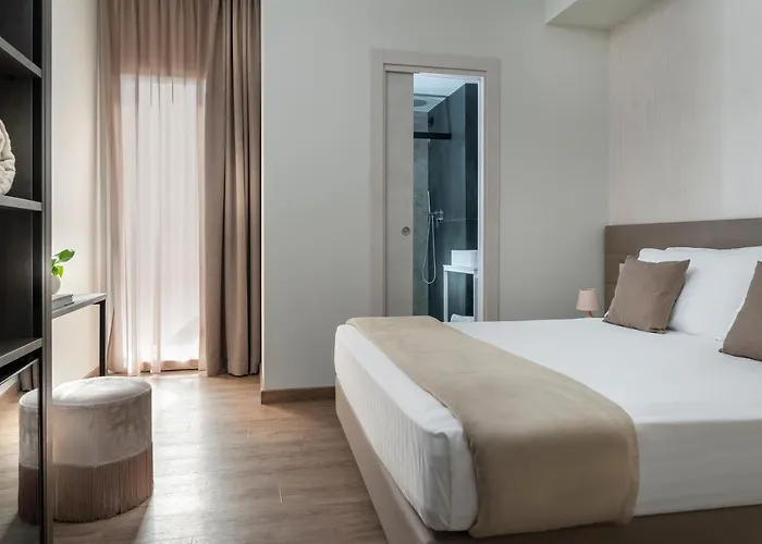 Hotel Lux Sh