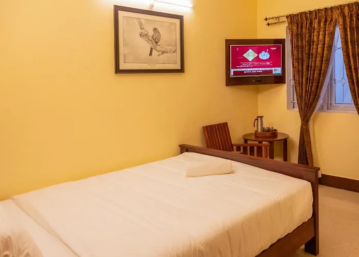 Aakash Rooms And Cottages,