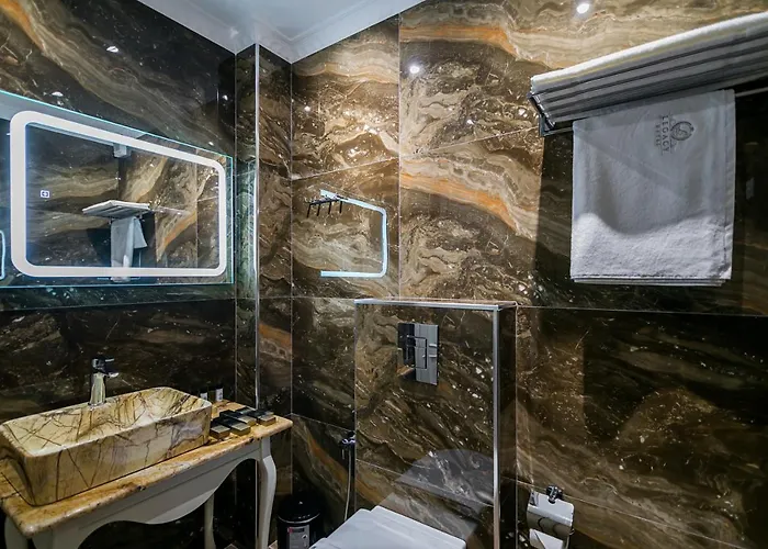 Legacy Boutique Hotel