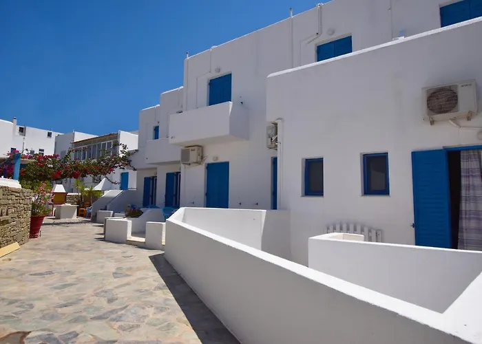 Ayeri Hotel