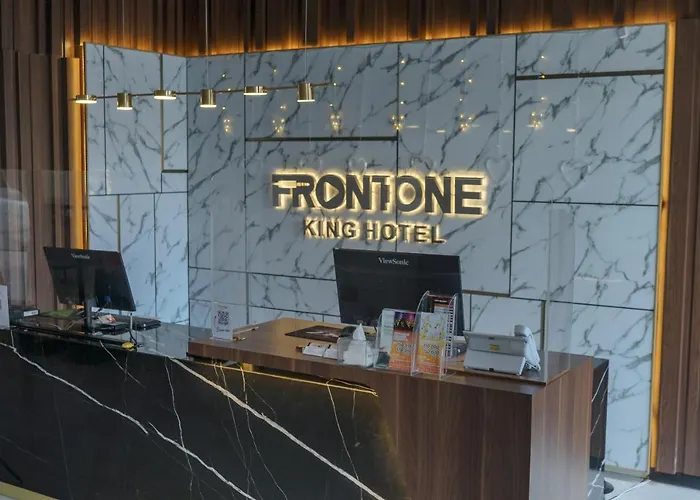 Front One King Hotel Tuban