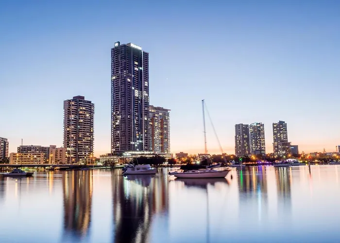 Meriton Suites Southport