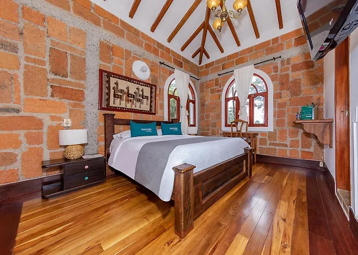 Hotel Llanogrande Inn
