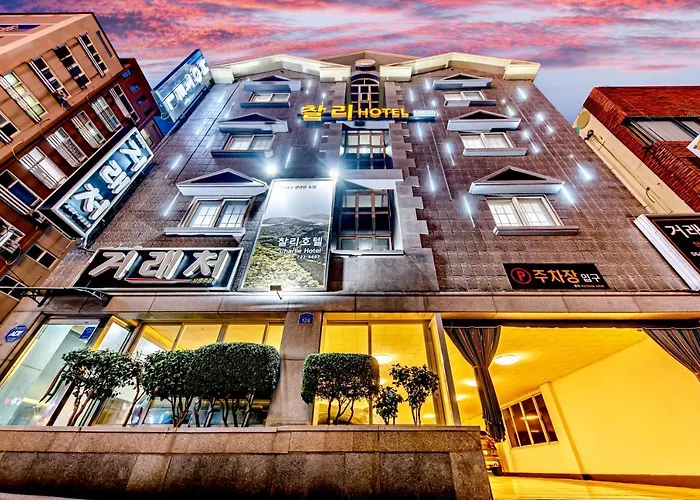 Charlie Hotel Jeju