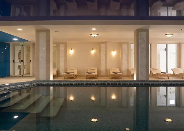 Wellness Santa Hotel - Adults Plus12