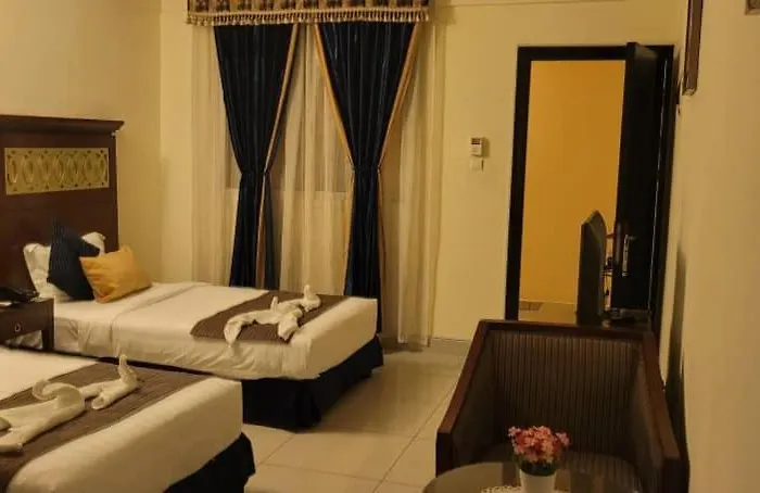 Ras Dika Hotel