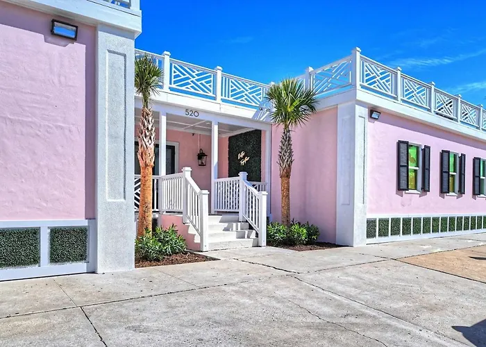 Room 8 Oleander Hotel Downtown Galveston Hotel Near Cruise Terminal & Beach