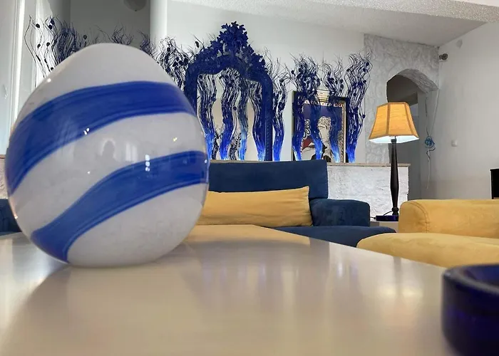 Milos Inn
