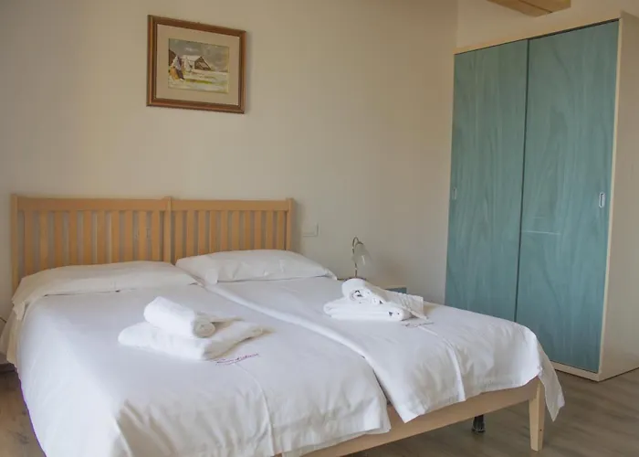Albergo Croce d'Aune