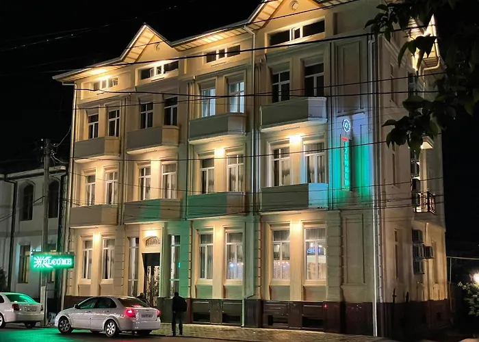 Izumrud Palace