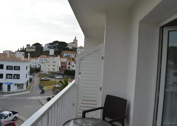Hotel Nou Estrelles