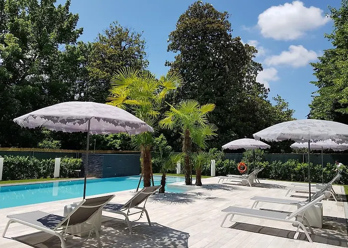 Hotel Hambros - Capannori