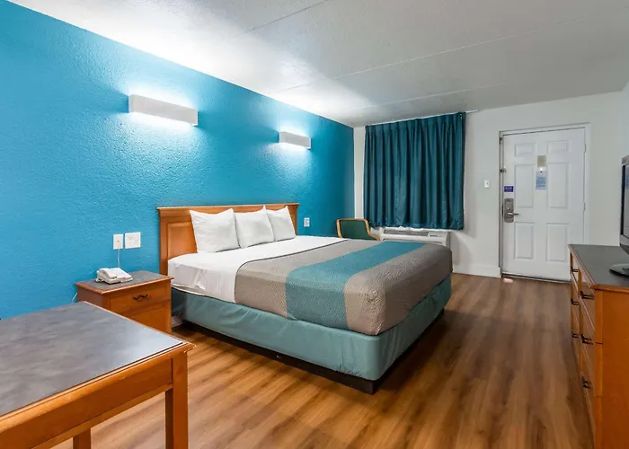 Motel 6-North Little Rock, Ar - Mccain