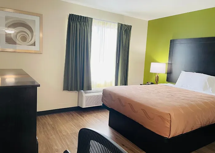 Quality Inn & Suites Lake Charles South