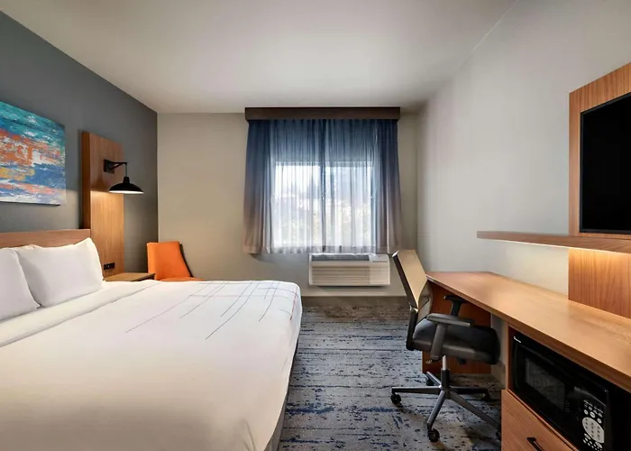 La Quinta Inn & Suites By Wyndham Springfield