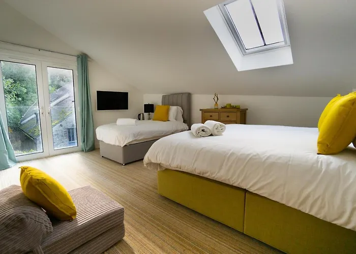 Largigi Rooms Centre Of Lyme Regis Close To The Beach And Town Centre