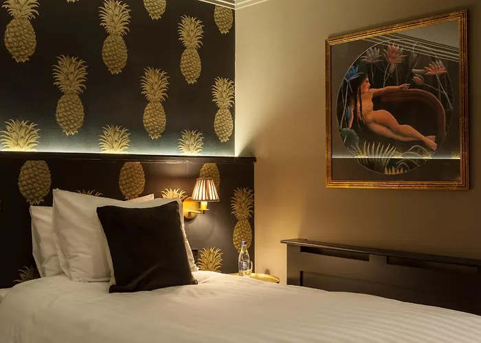 House Belfast Hotel