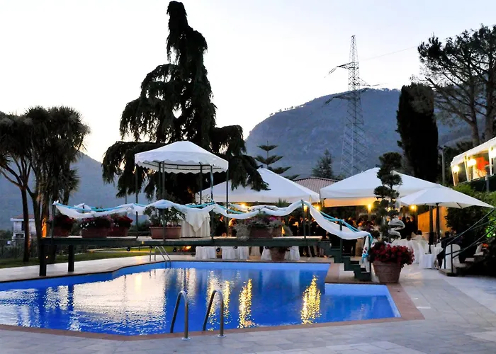 Hotel Diecimare