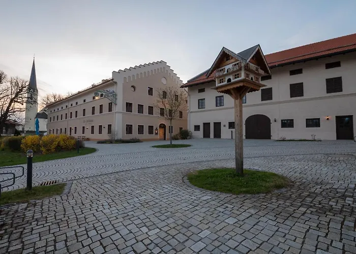 Landhotel Alte Zollstation- Historical Building