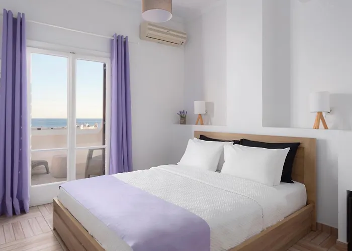 Venus Minimal Hotel