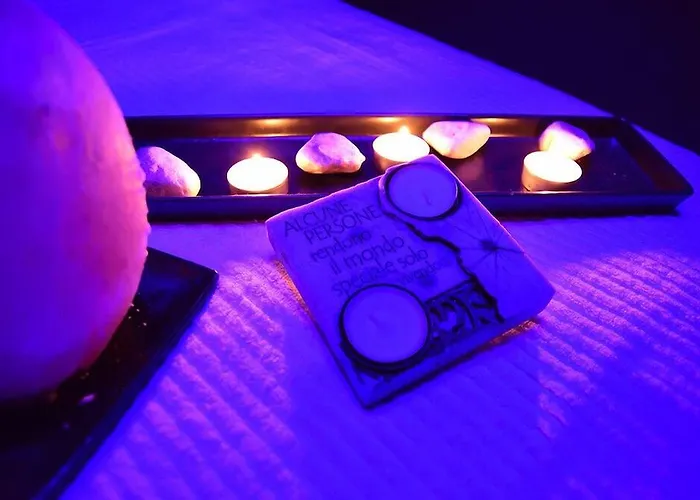 Gold Hotel
