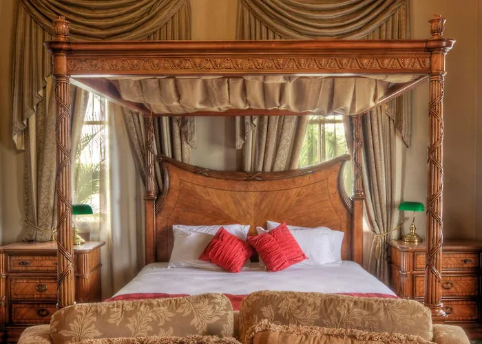 Denison Boutique Hotel