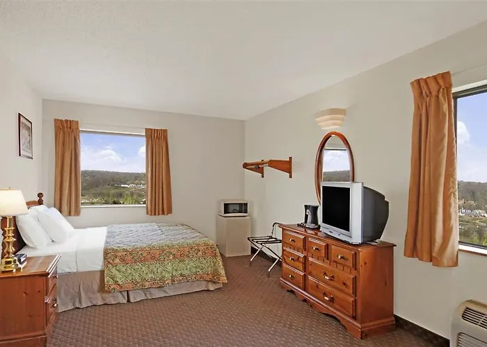 Americas Best Value Inn & Suites