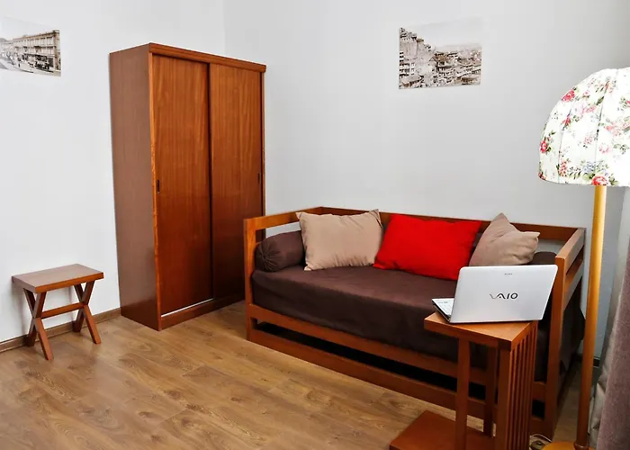 Hotel Club-2100