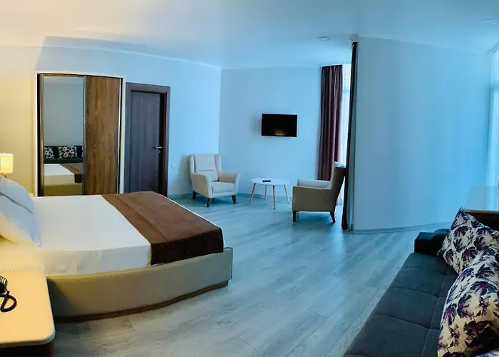 Hotel Tsereteli Palace