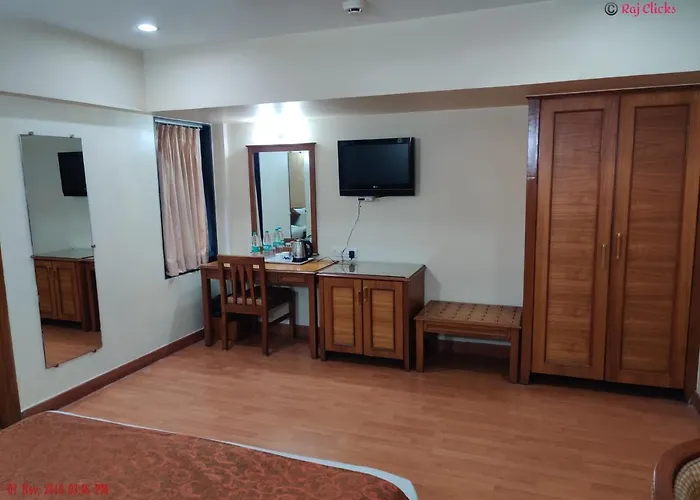Goradia Abigail Regency