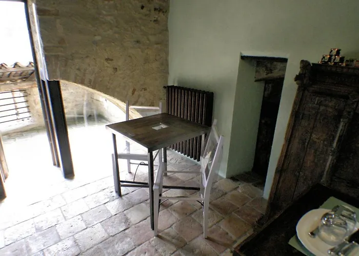 Le Case Della Saracca