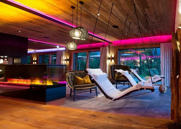 Almhotel Told
