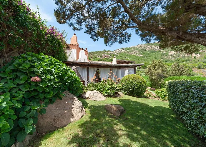 Porto Cervo- Pantogia, Incantevole Vista Sul Mare