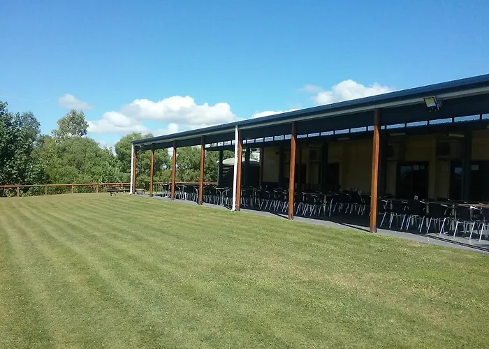 Hay Point Hotel/Motel