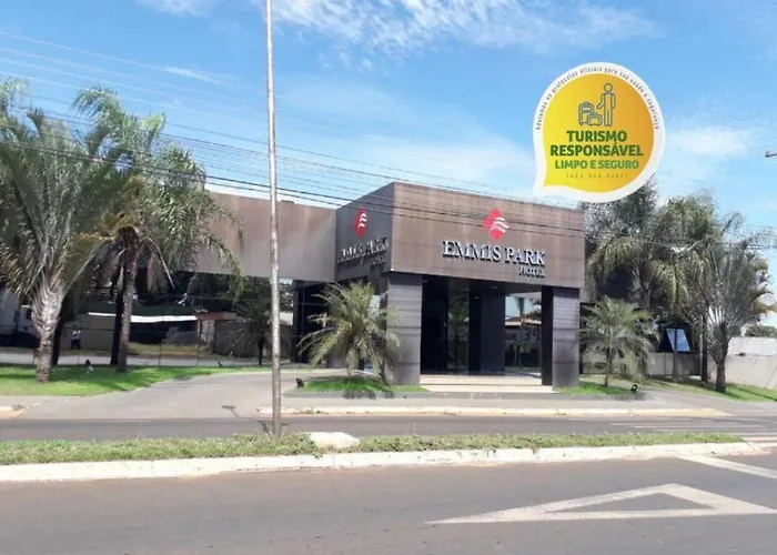 Emmis Park Hotel