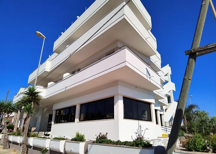 Hotel Baia Del Cigno