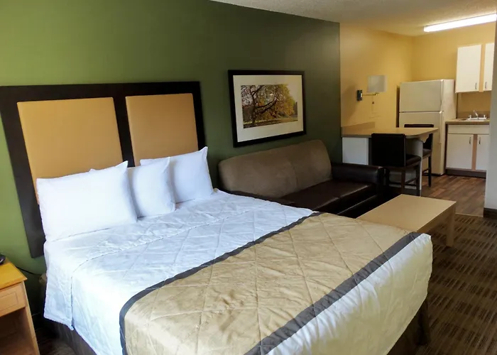 Extended Stay America Suites - Kansas City - Shawnee Mission