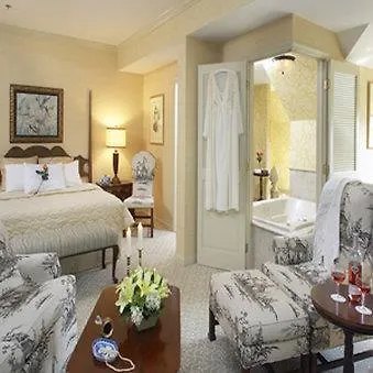 Golden Plough Inn At Peddlers Village
