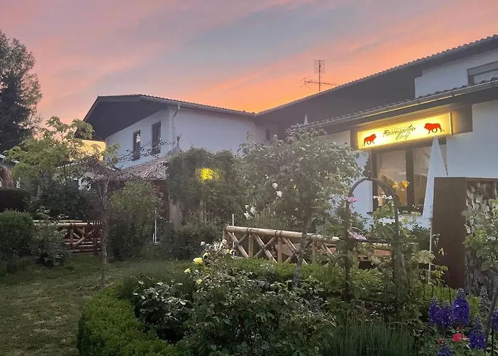 Zu Jeddelohs Lodge Hotel