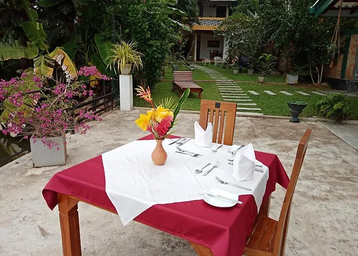 Villa Bentota River View