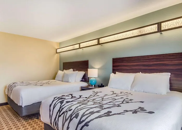 Sleep Inn & Suites Steubenville At The University