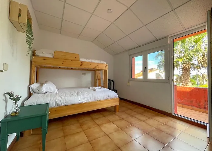 Arena Surf Hotel