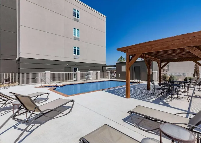 La Quinta Inn & Suites By Wyndham Ardmore