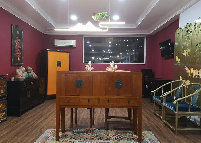 Nunuk Ragang Hotel