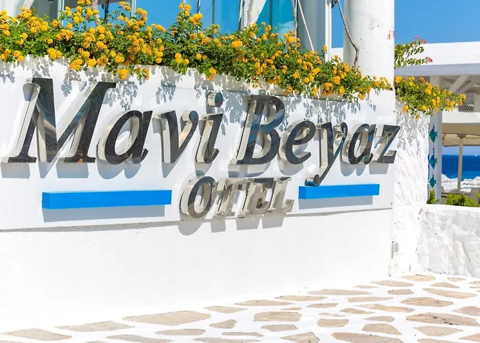 Otel Mavi Beyaz
